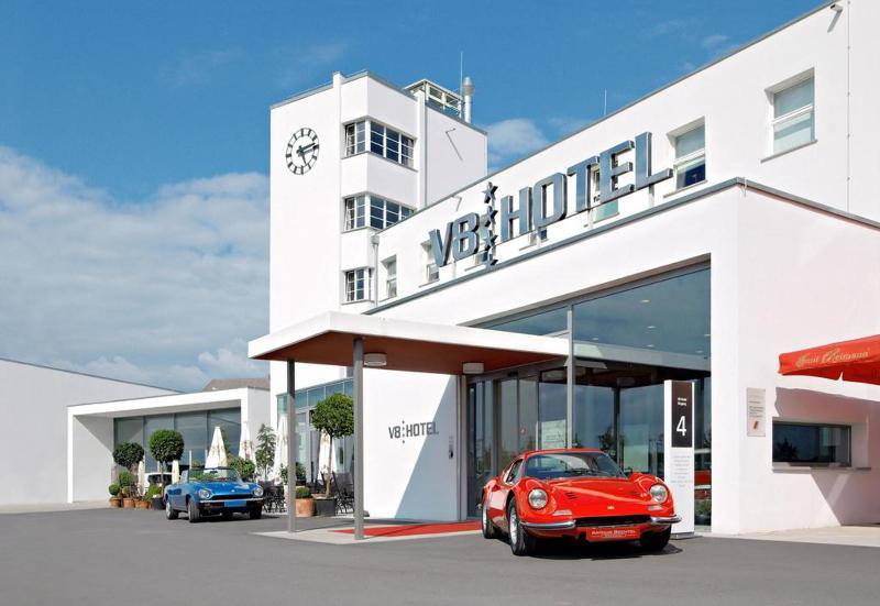 V8 Hotel Koeln At Motorworld Colónia Exterior foto