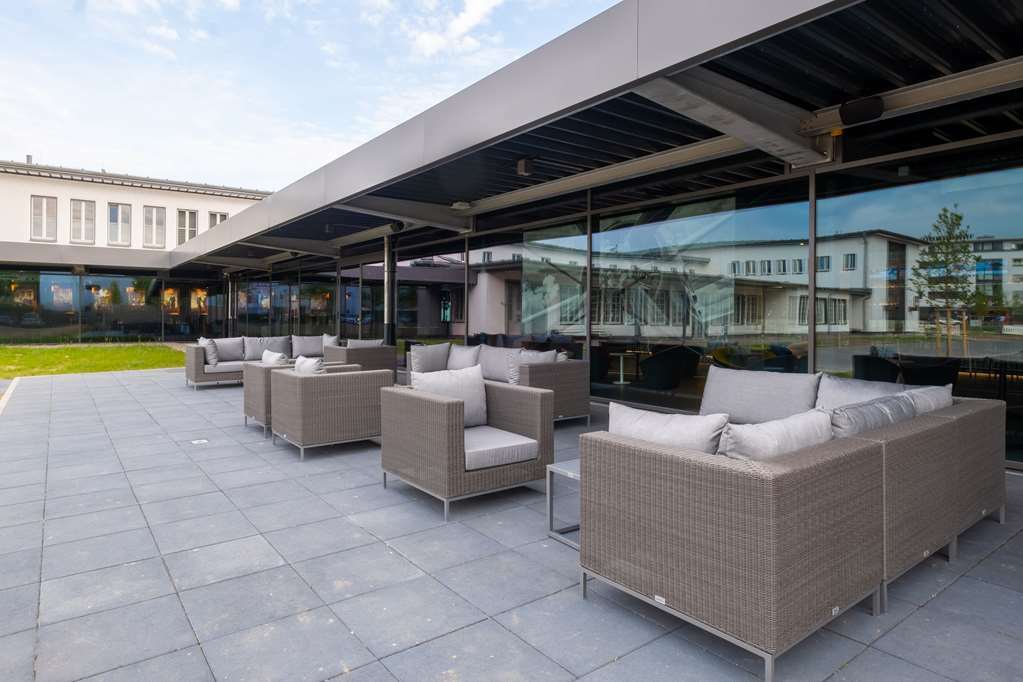 V8 Hotel Koeln At Motorworld Colónia Exterior foto