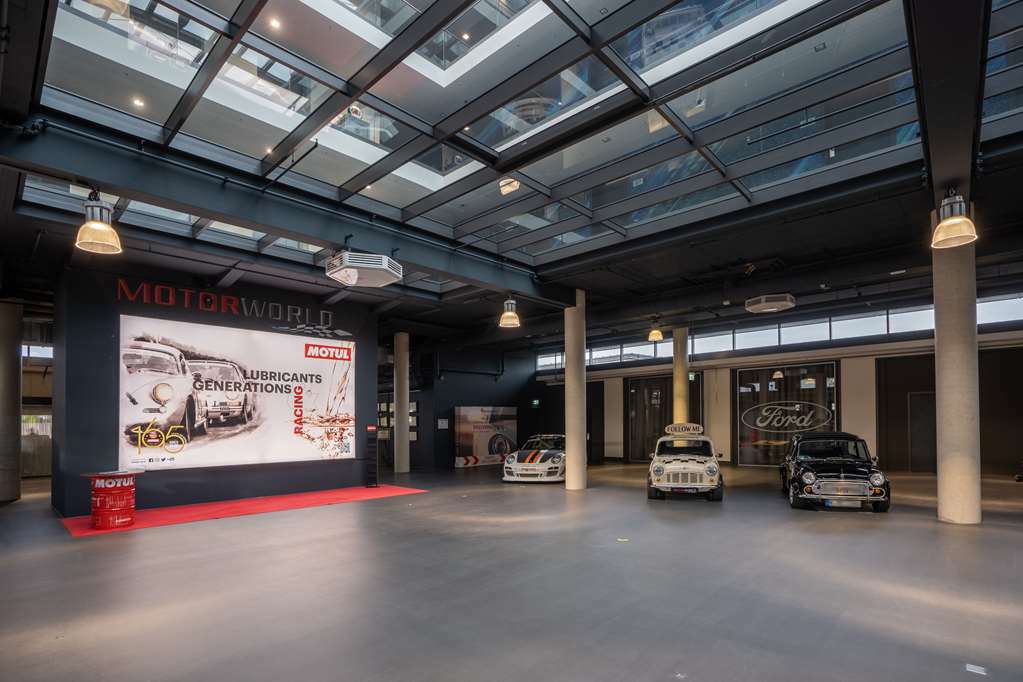 V8 Hotel Koeln At Motorworld Colónia Interior foto